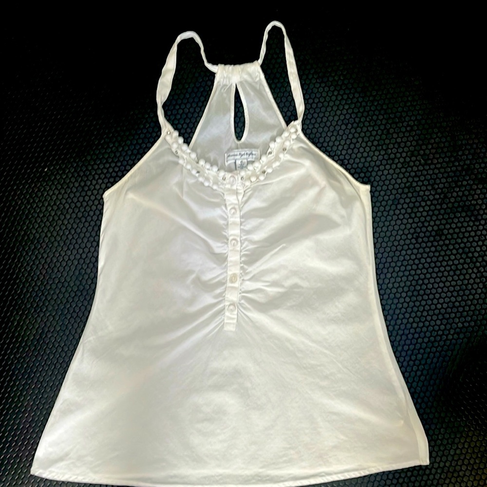 White v-neck top with Pompoms
